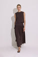 DARK BROWN