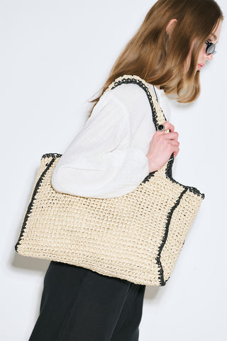 Contrast-Detail Straw Bag Beige-Black Striped