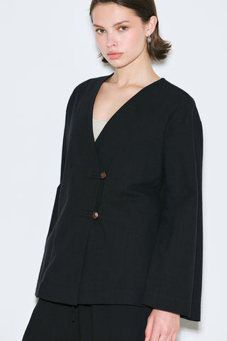 Rustic Buttoned Kimono Black