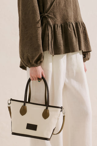Nomad Medium Canvas Bag Brown
