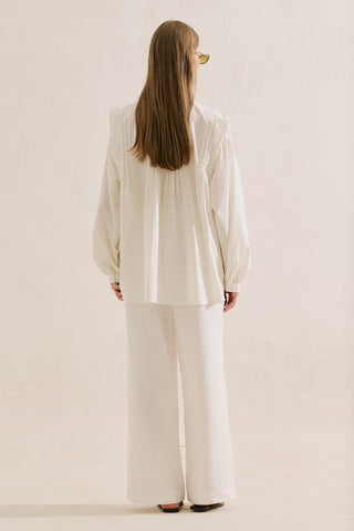 Flowing Tunic With Ruffle Detail Ecru