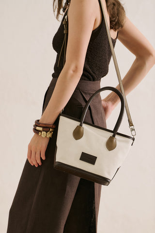 Nomad Medium Canvas Bag Brown