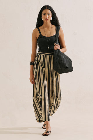 Striped Barrel Leg Trousers Black Striped