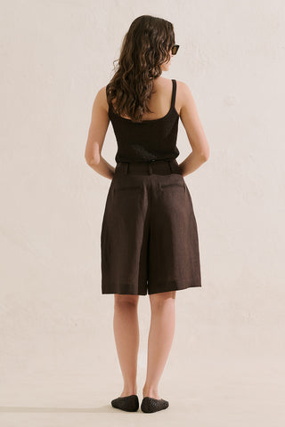 Pleated Linen Bermuda Shorts Dark Brown