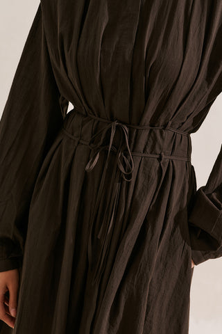 Long Sleeve Pleated Dress With Belt Detail Dark Brown