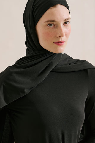 Modest Swim Set With Asymmetric Skirt Black