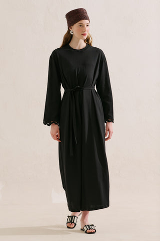 Embroidered Relaxed Dress Black