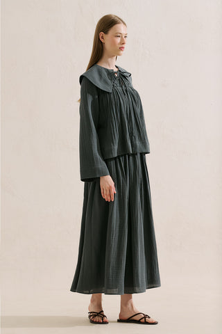 Embroidered Muslin Wide Collar Blouse Dark Green