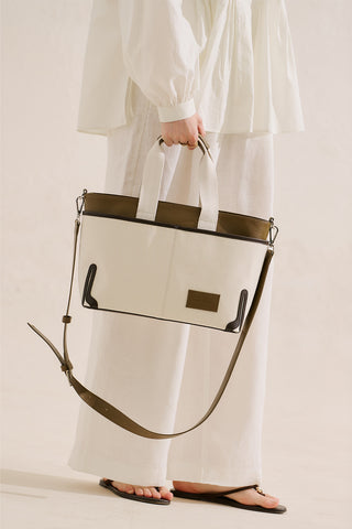Nomad Pocket Canvas Tote Bag Brown