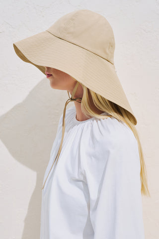 Tulip Wide Tie Hat Camel