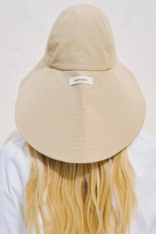 Tulip Wide Tie Hat Camel
