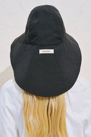 Tulip Wide Tie Hat Black