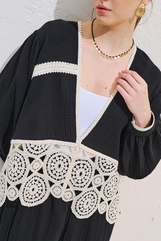 Lace Detail Muslin Blouse Black