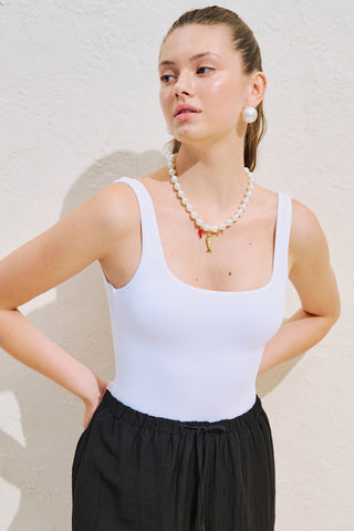 Pearl Charm Necklace Ecru