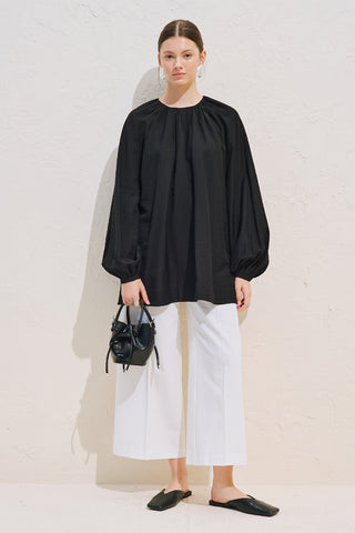 Amoree Knot Handle Bag Black