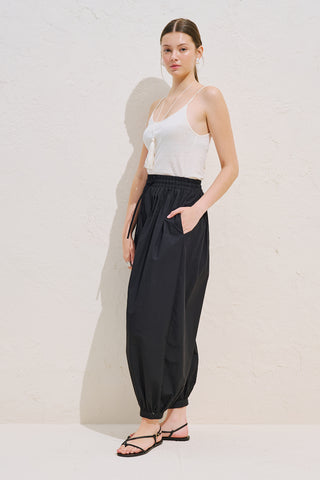 Balloon Leg Drawstring Trousers Black