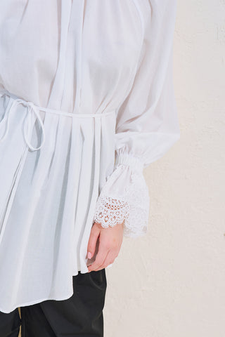 Lace Sleeve Edition Blouse Ecru