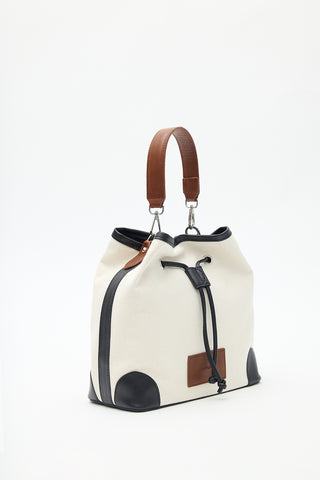 Nomad Canvas Bucket Bag Black