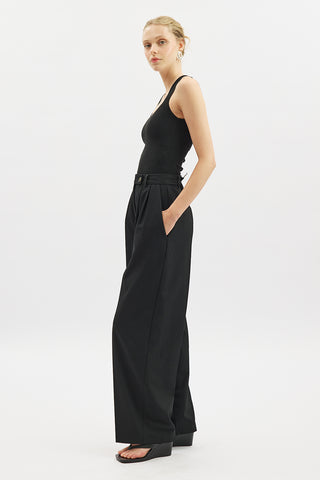 Classic Pleated Trousers Black