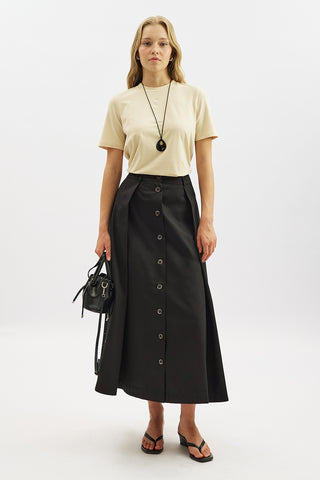 Lula Buttoned Skirt With Pleat Detail Black