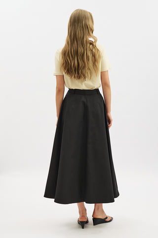 Lula Buttoned Skirt With Pleat Detail Black