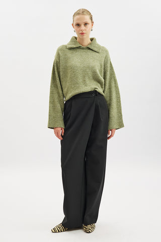 Wide Collar Oversized Sweater Green