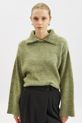 Wide Collar Oversized Sweater Green