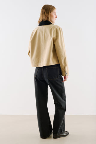 Velvet Collar Cropped Jacket With Pockets Camel
