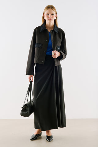 Velvet Collar Cropped Jacket With Pockets Black
