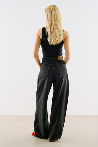 Mid-Rise Wide-Leg Jeans Black