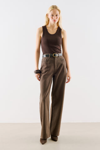 High-Rise Straight-Leg Jeans Brown