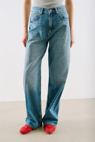 High-Rise Straight-Leg Jeans Blue