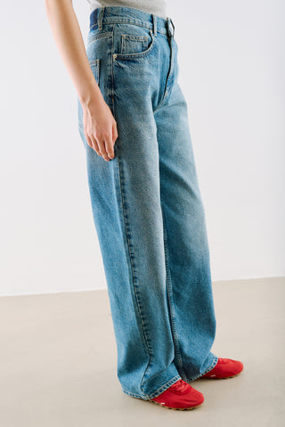 High-Rise Straight-Leg Jeans Blue