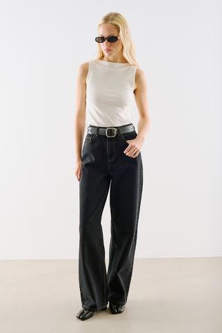 High-Rise Straight-Leg Jeans Black