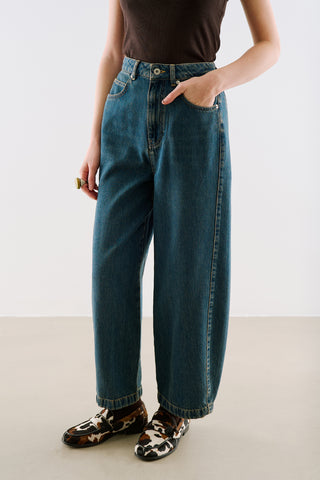 Mid-Rise Barrel-Leg Jeans Blue