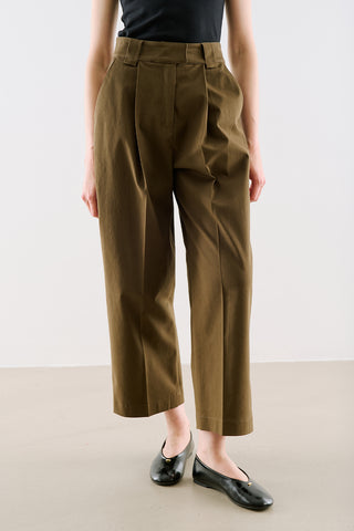 Pleated Gabardine Straight Leg Trousers Khaki