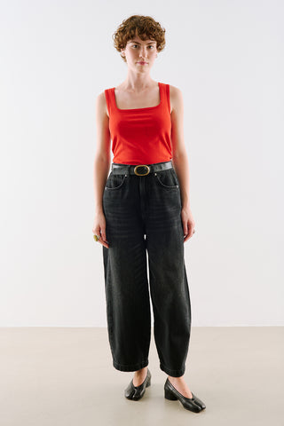 Mid-Rise Barrel-Leg Jeans Black