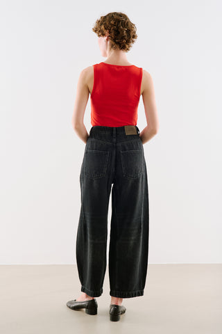 Mid-Rise Barrel-Leg Jeans Black