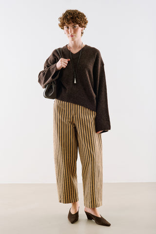 Cropped V-Neck Knit Sweater Dark Brown