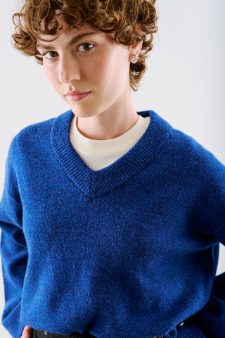 Cropped V-Neck Knit Sweater Blue