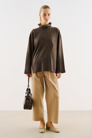 High-Neck Long-Sleeve T-Shirt Brown