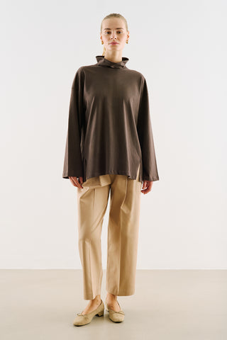 High-Neck Long-Sleeve T-Shirt Brown