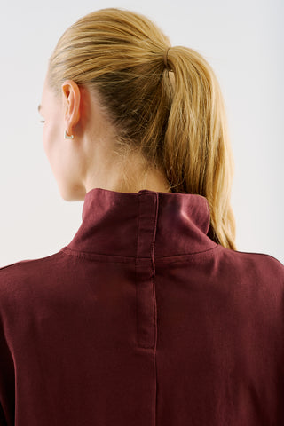 High-Neck Long-Sleeve T-Shirt Burgundy
