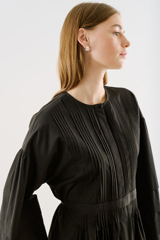 Pintuck-Detail Dress With Wide Sleeves Black