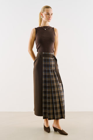 Pleated Checked Skirt With Belt Brown