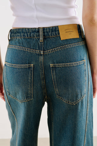 Mid-Rise Barrel-Leg Jeans Blue