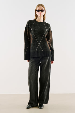 Diamond-Pattern Knit Sweater Black