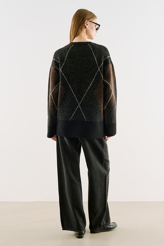 Diamond-Pattern Knit Sweater Black