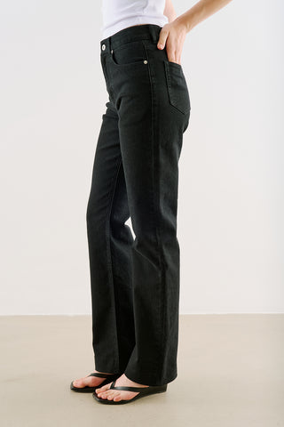 Mid-Rise Skinny-Flare Jeans Black