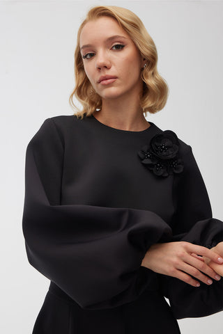Brooch Detailed Balloon Sleeve Blouse Black